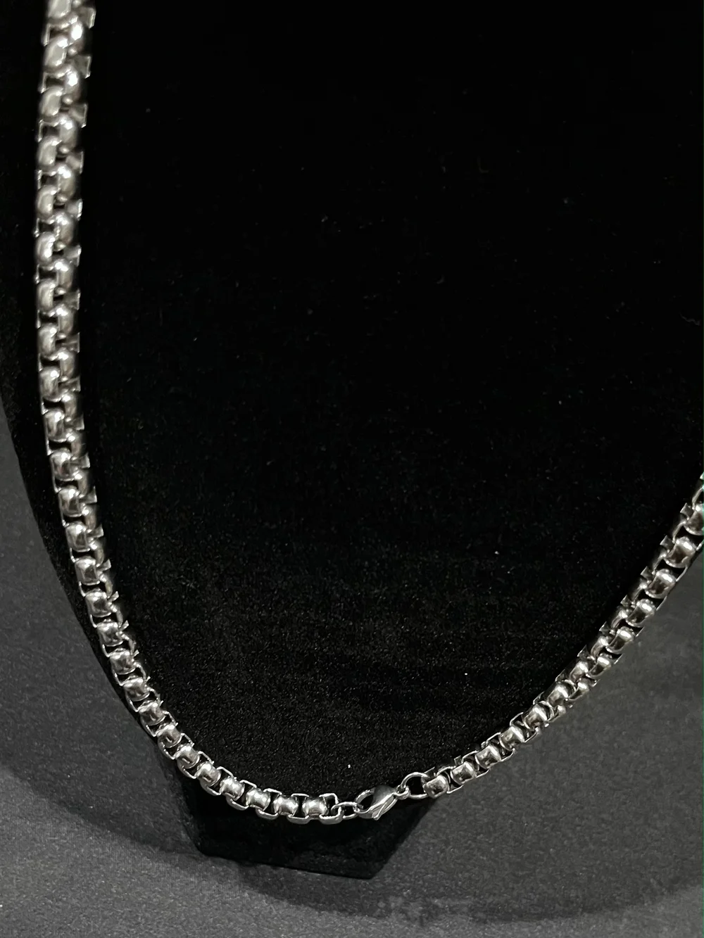 Classic Silver-Tone Hollow Box Chain Necklace Stainless Steel